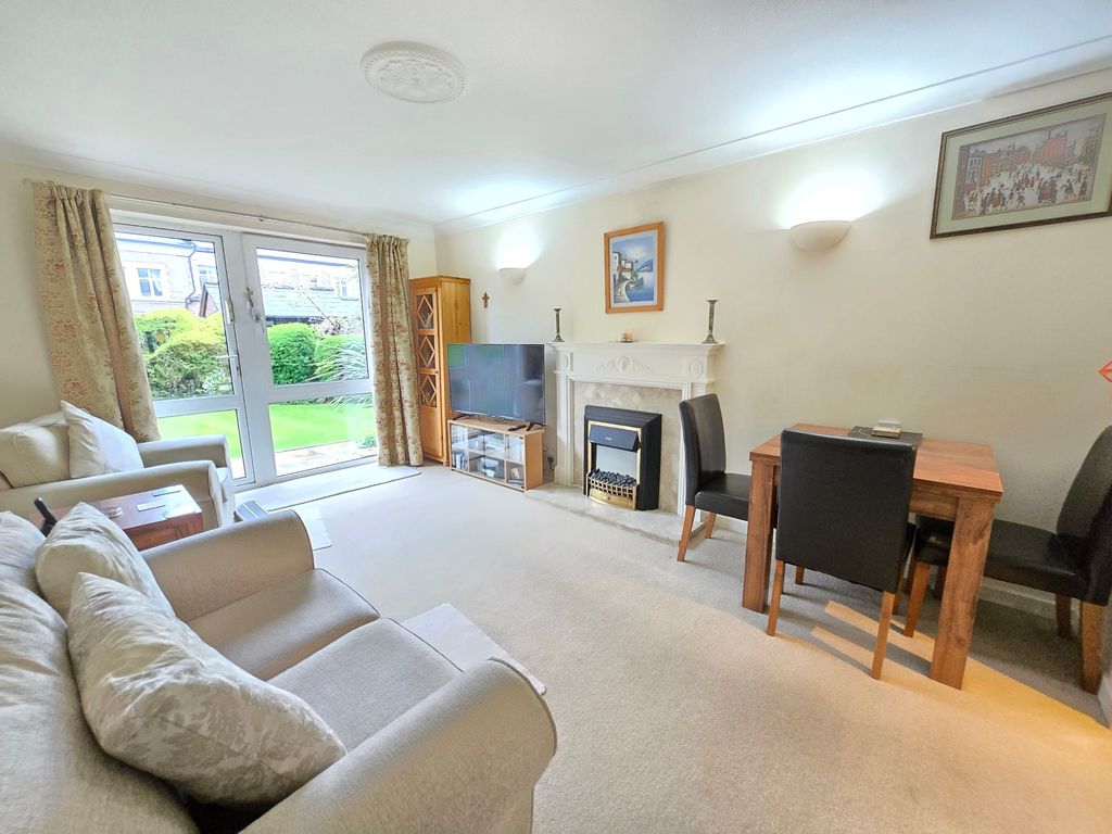 Property photo 2 of 13