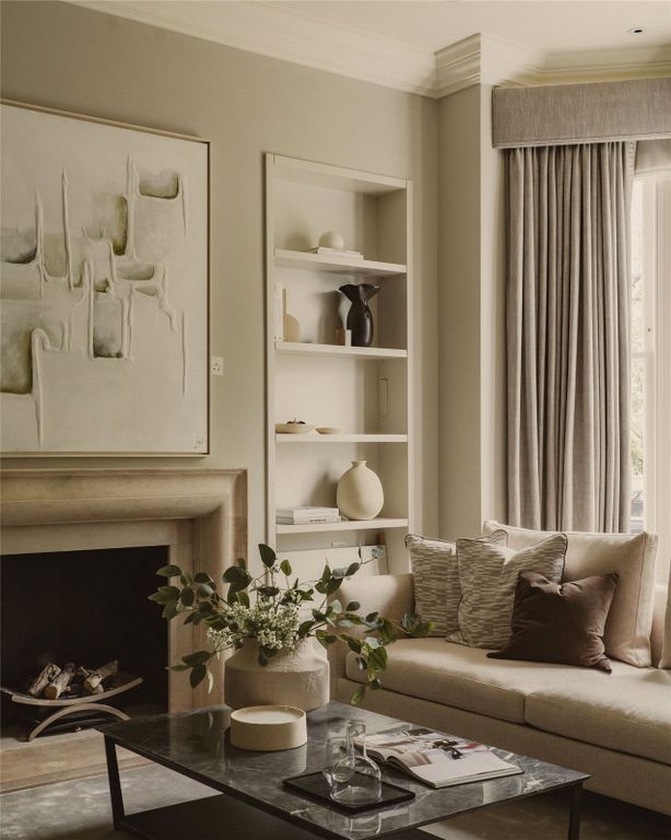 Property photo 3 of 17 Drawing Room