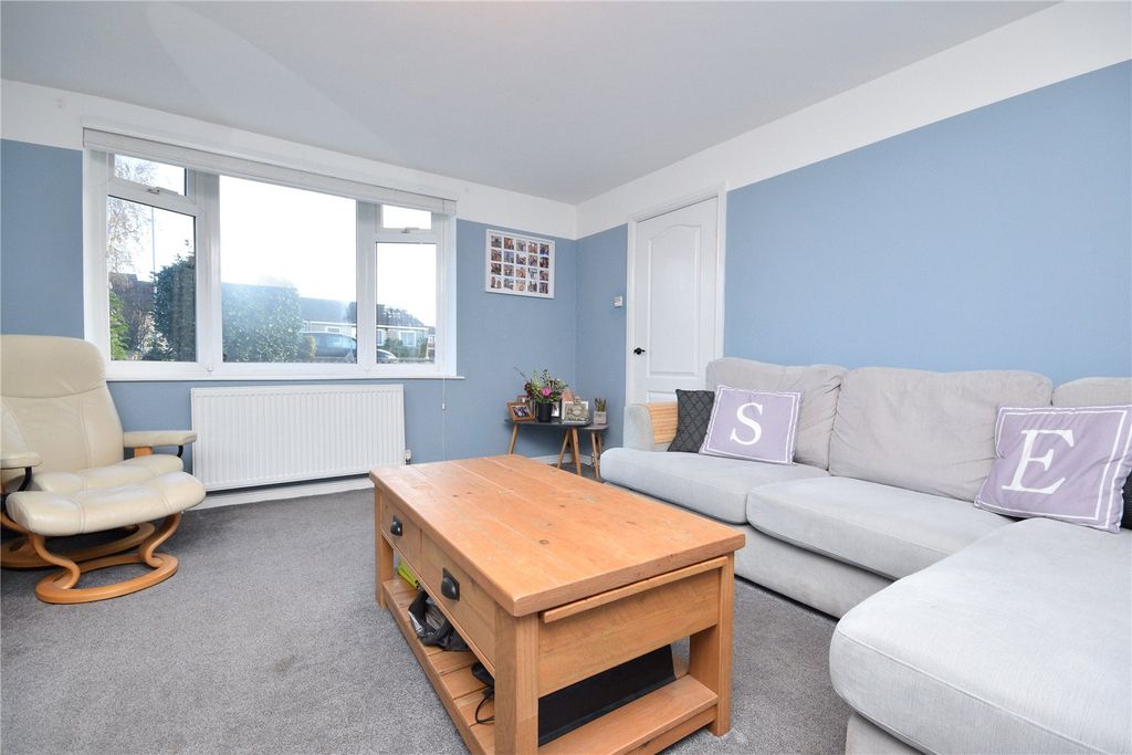 Property photo 3 of 15 Picture No. 14