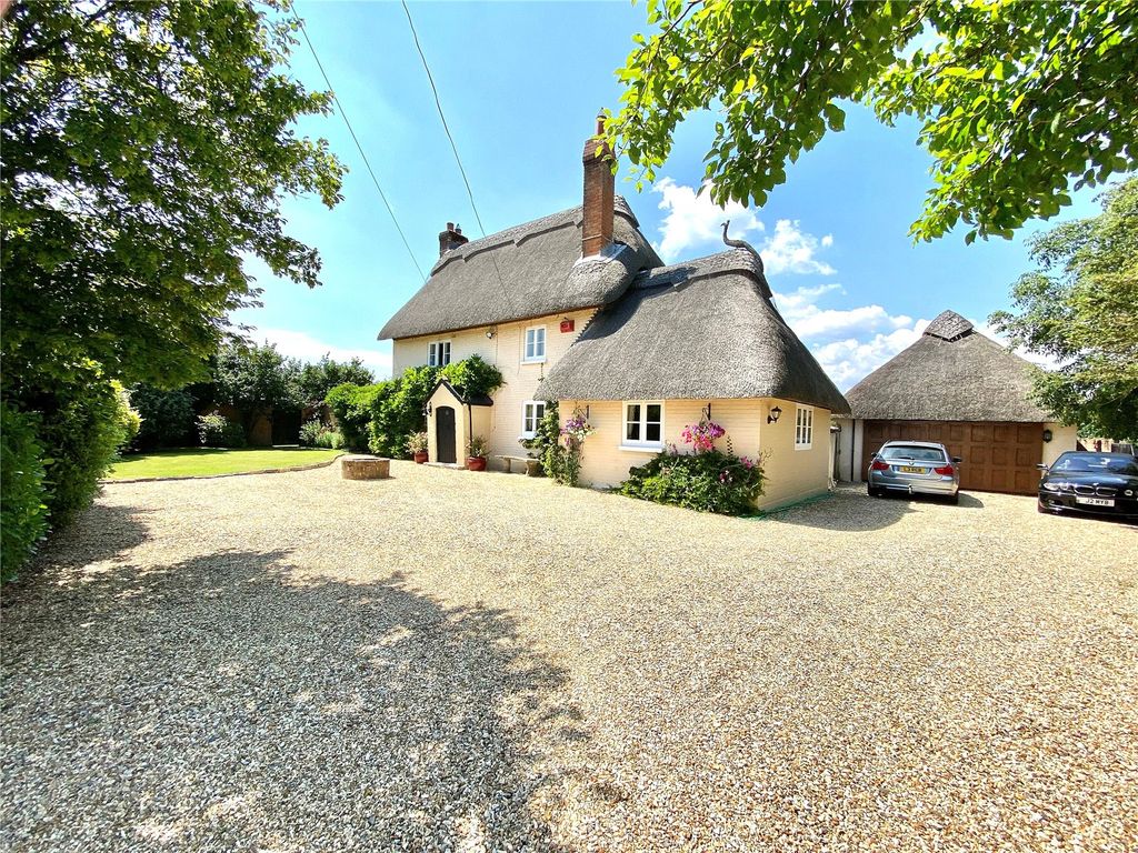 Property photo 1 of 22 Picture No. 02