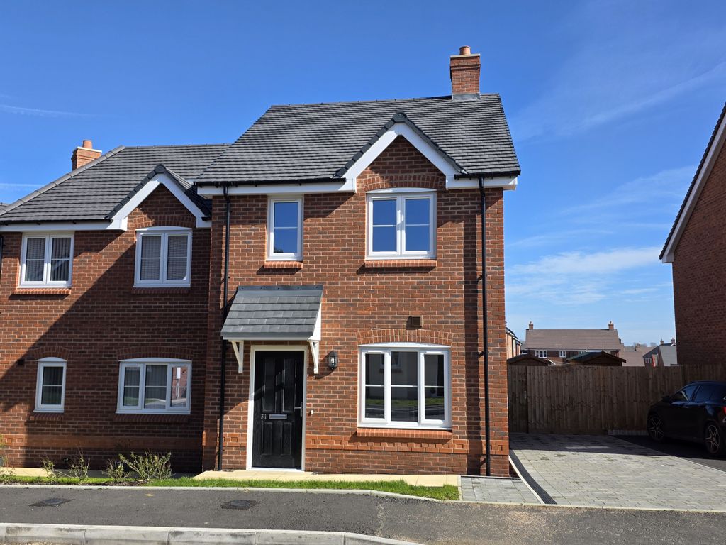 Property photo 1 of 14 Semi-Detached House To Rent Fern Fields Drive, Perton Wv6