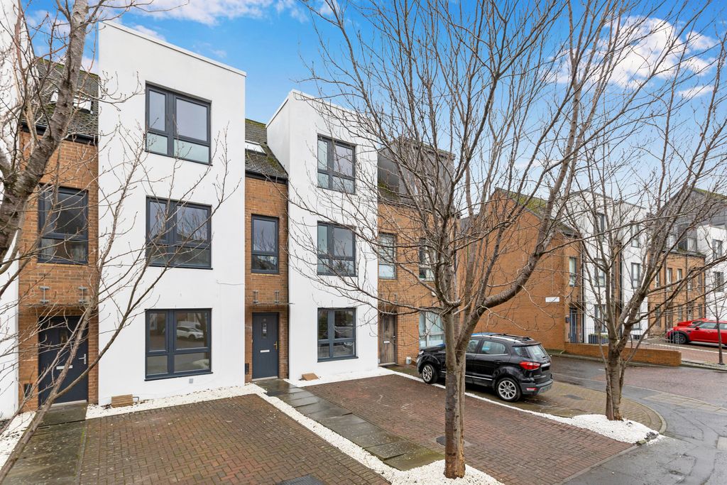 Property photo 1 of 20 Primary Property Image