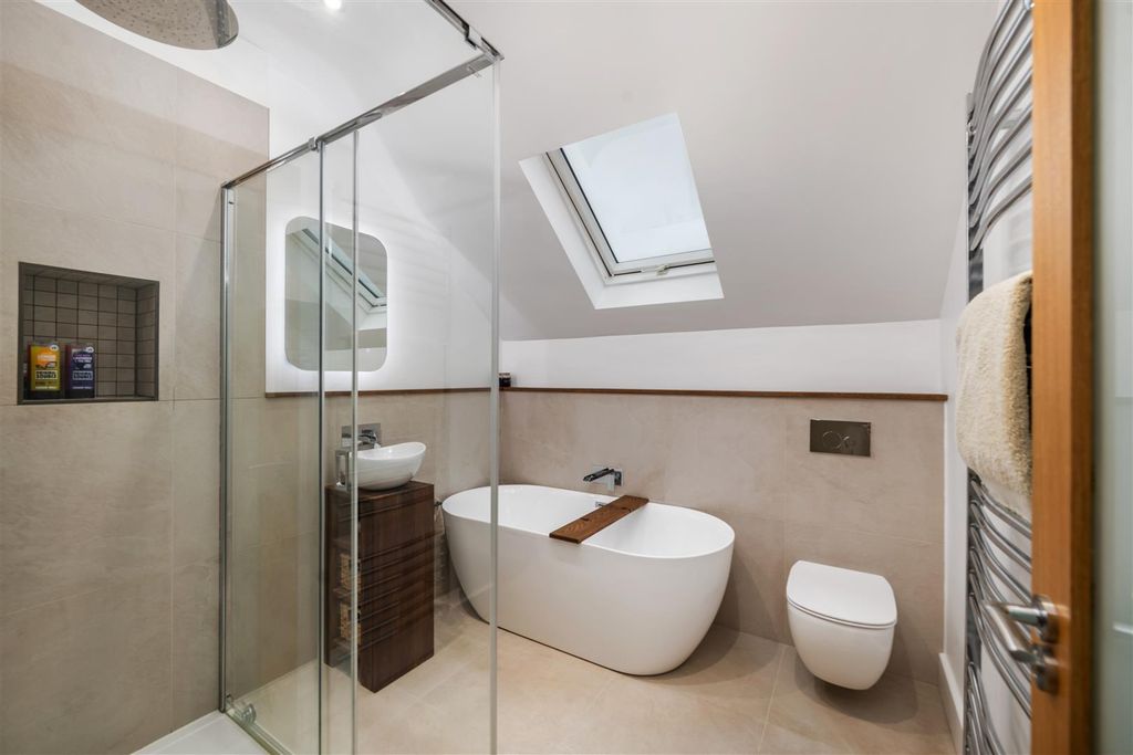 Additional image 5 of 2 bed semi-detached house for saleNutley Lane, Reigate RH2