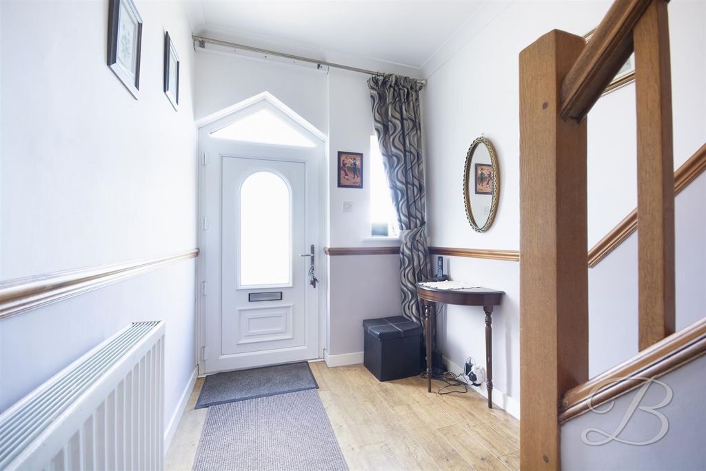 Property photo 3 of 37 CC19.Jpg
