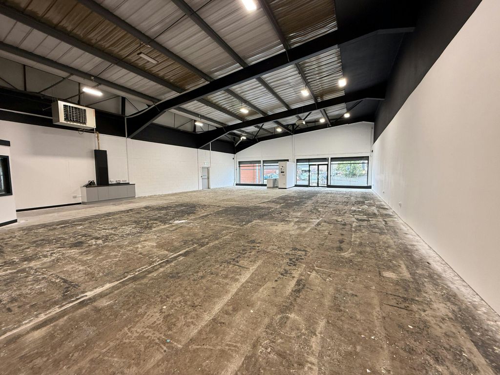 Property photo 3 of 9 Image 3