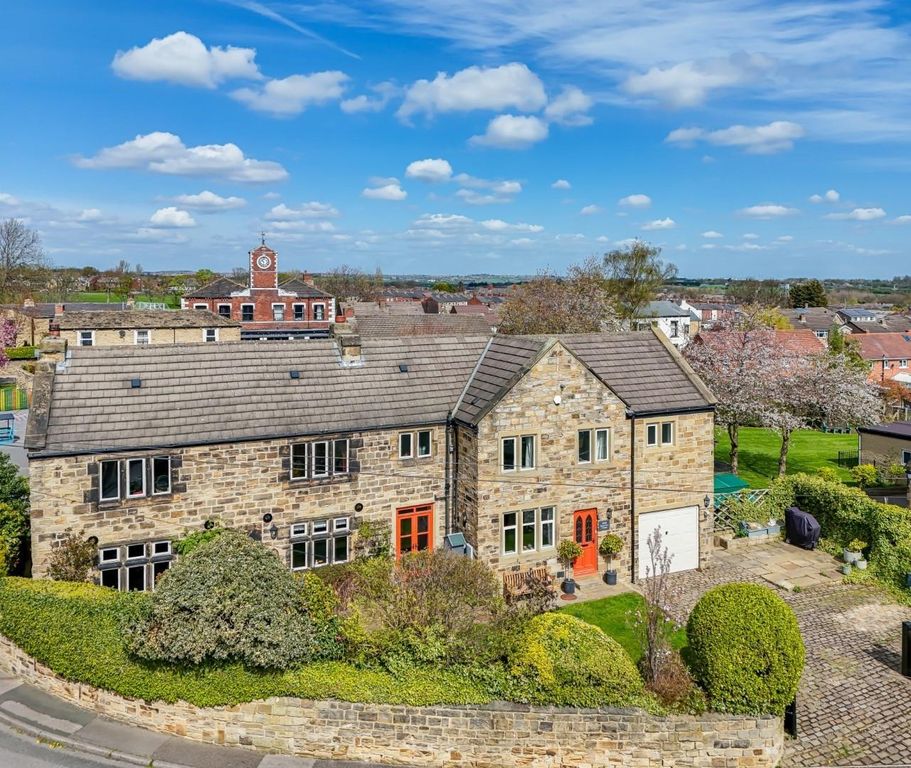 Property photo 1 of 22