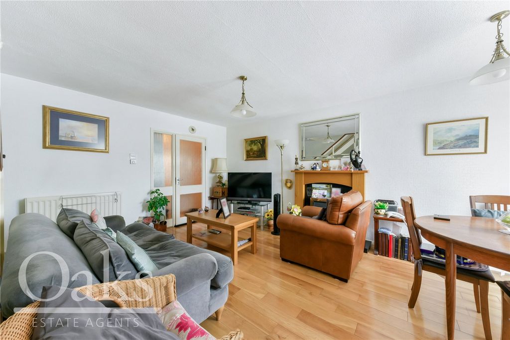 Property photo 2 of 8 Picture No. 06