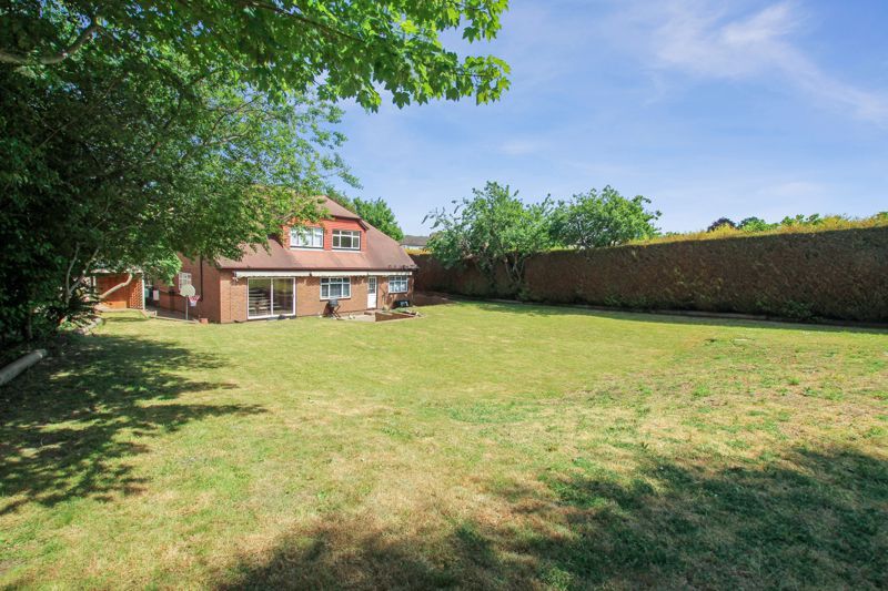 Property photo 3 of 22 Photo 32