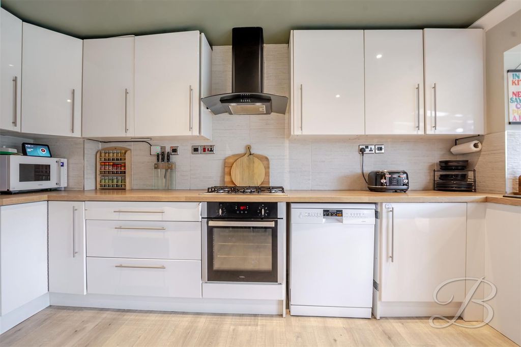 Property photo 2 of 24 Ccltd-7.Jpg