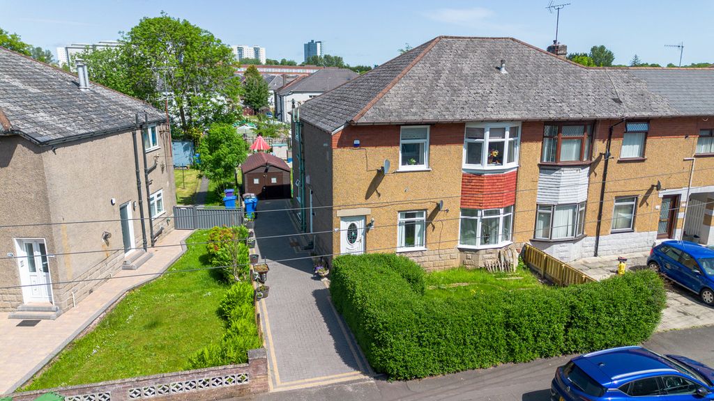 Property photo 1 of 25