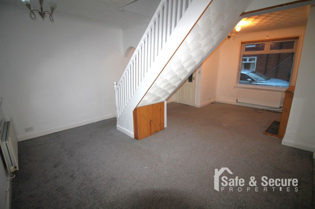 Property photo 3 of 9 Img_9168