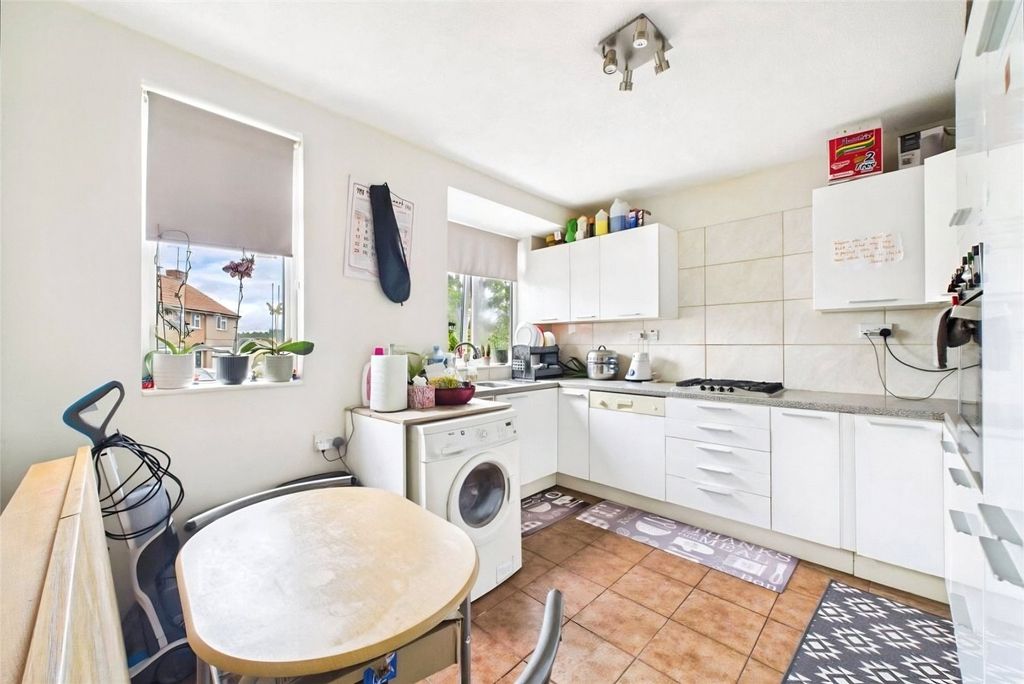 Property photo 2 of 10 Picture No. 09