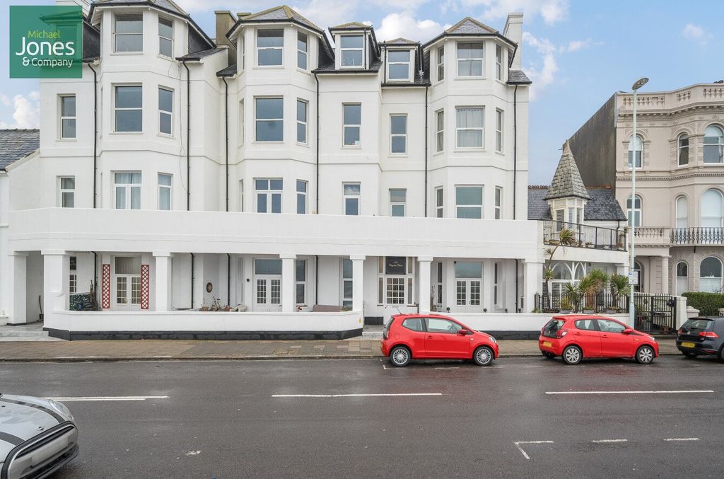 Property photo 2 of 10 Exterior