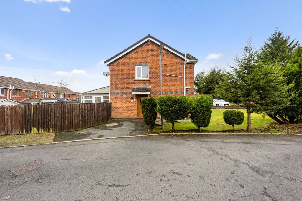 Property photo 2 of 27 Photograph 26