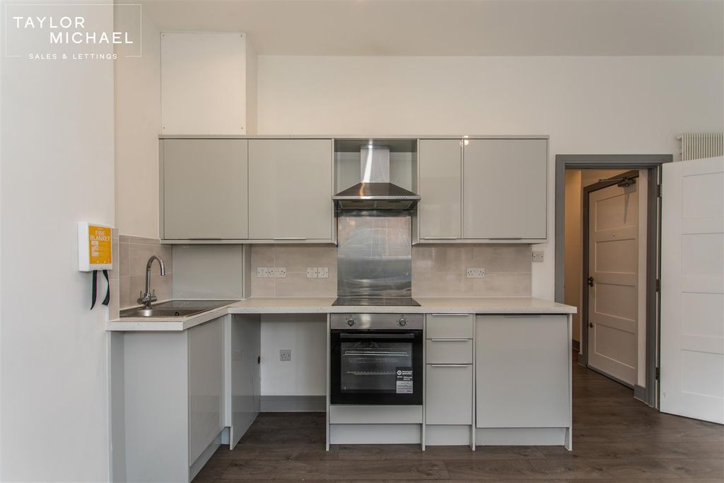 Property photo 1 of 15 Kitchen