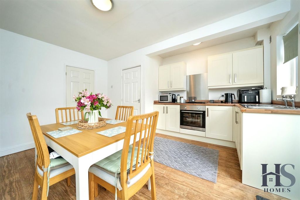 Property photo 3 of 16 Kitcehn Dining Room.Jpg