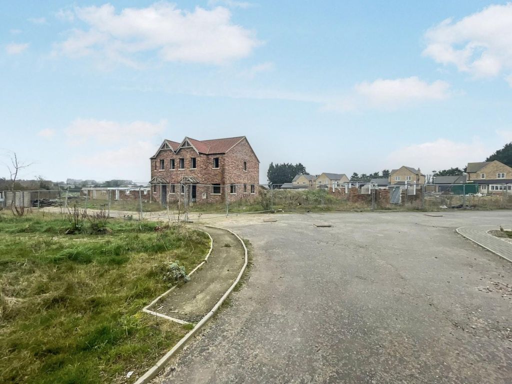 Property photo 3 of 11 Tlc_9Da29Aee-154c-4Ccf-A8ce-320495Cf25Df_4B39665.J