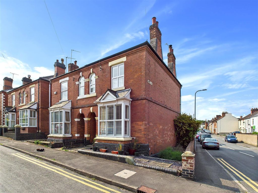 Property photo 1 of 36 Malvern Street, Stapenhill (2).Jpg