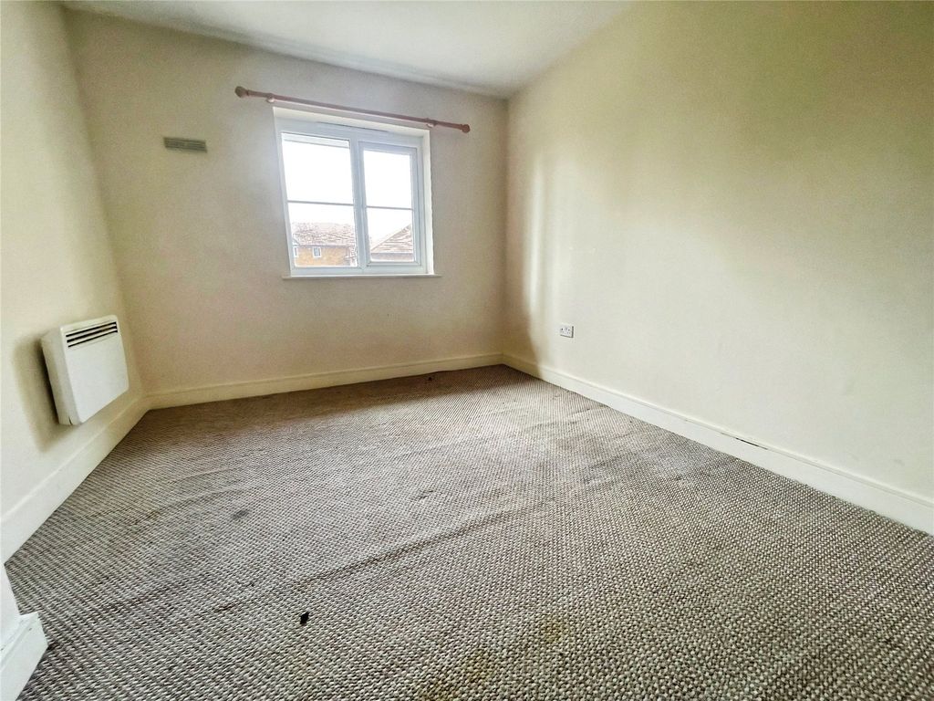 Property photo 3 of 7 Picture No. 06
