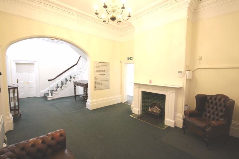 Property photo 2 of 9 Photo 10