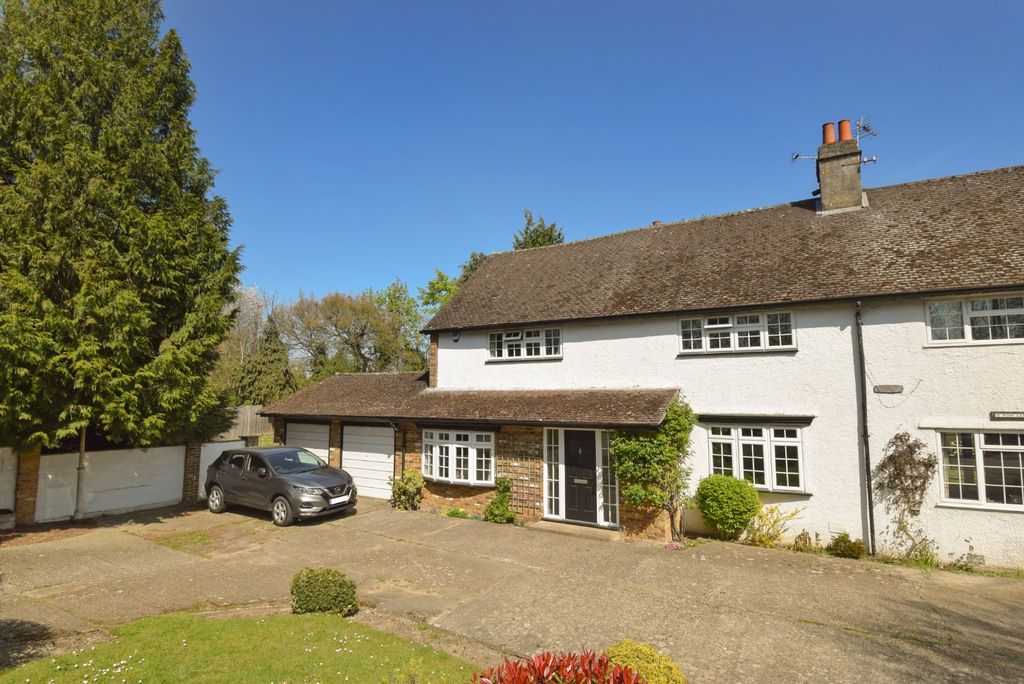 Property photo 1 of 30 External