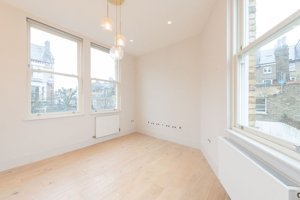 Property photo 3 of 14 Picture No. 04