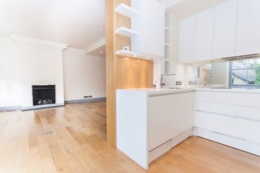 Property photo 2 of 11 Kitchen
