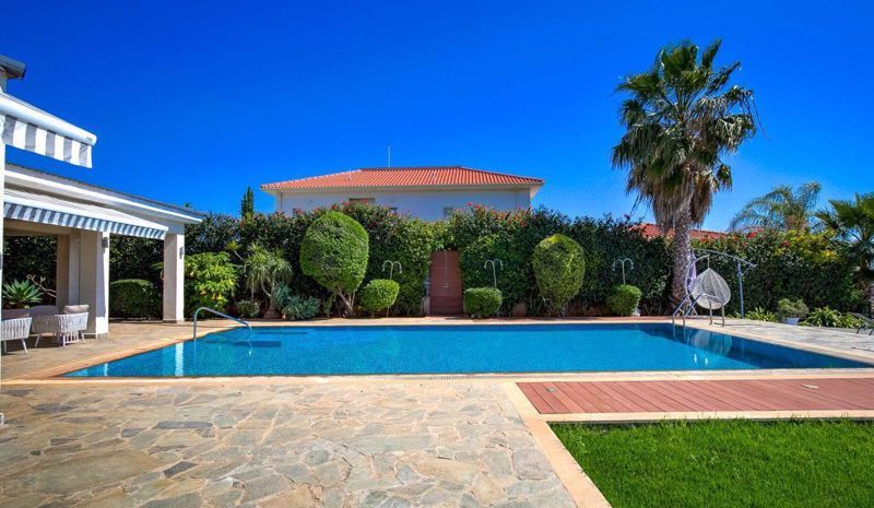 Property photo 2 of 39 Private Pool