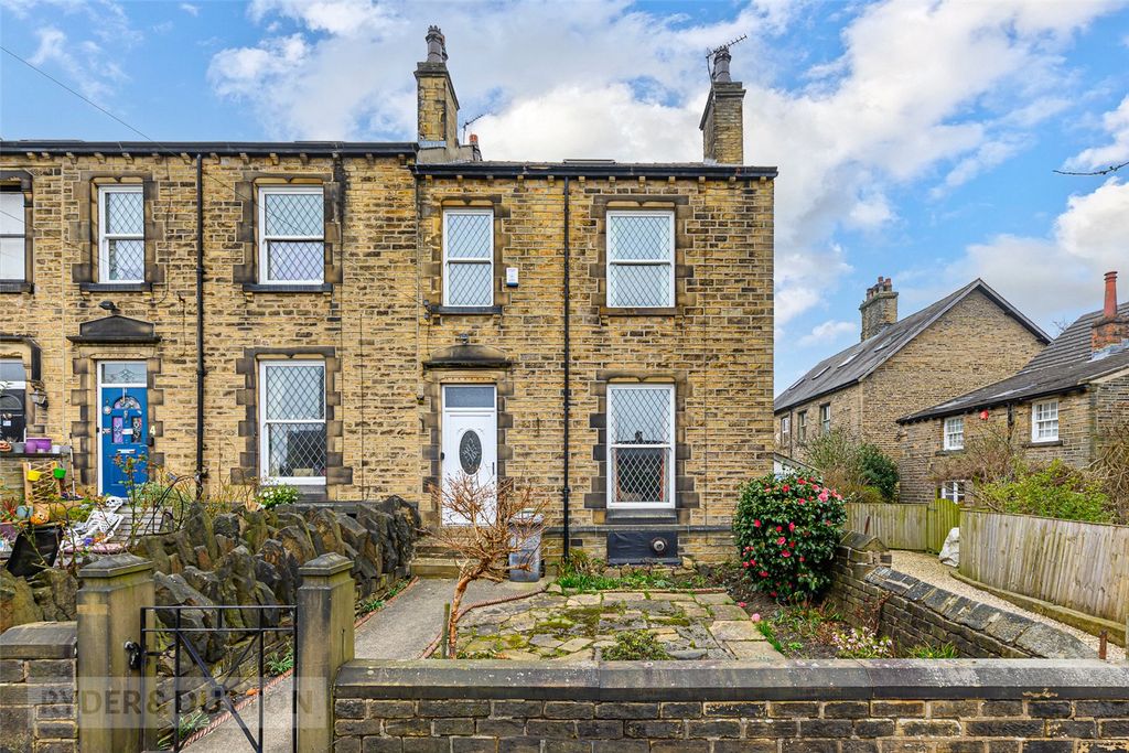 Property photo 1 of 20 Front