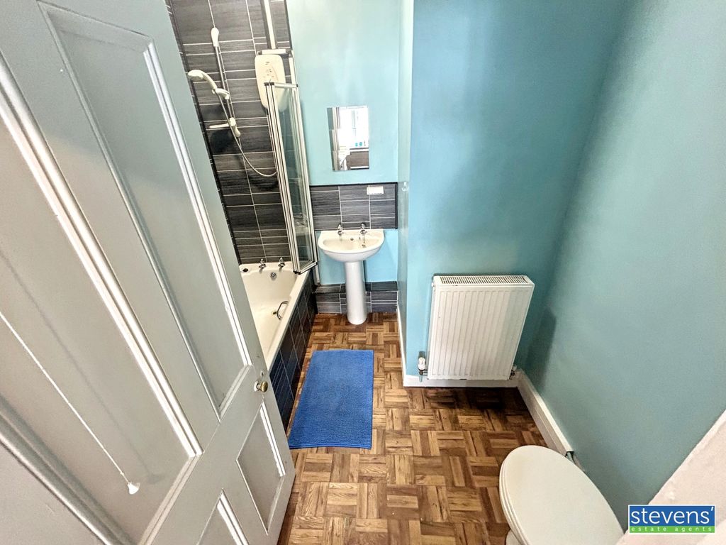 Additional image 7 of 2 bed flat for saleNorthfield Road, Okehampton, Devon EX20