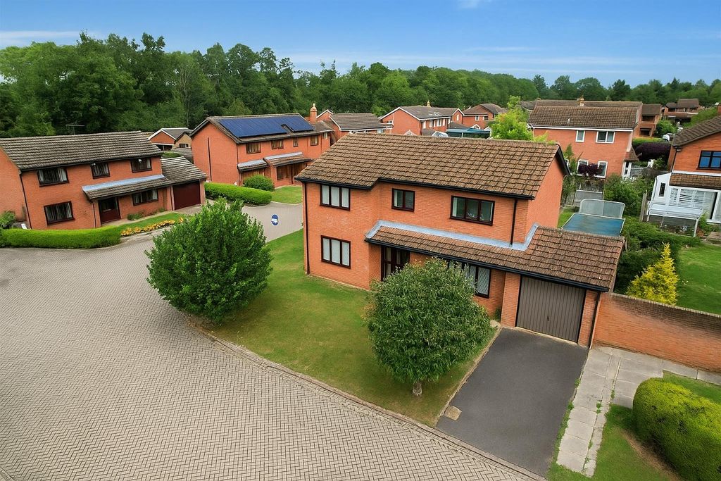 Property photo 1 of 24 531594E9-0D5B-44F0-8A18-Bfe54D068997.Png