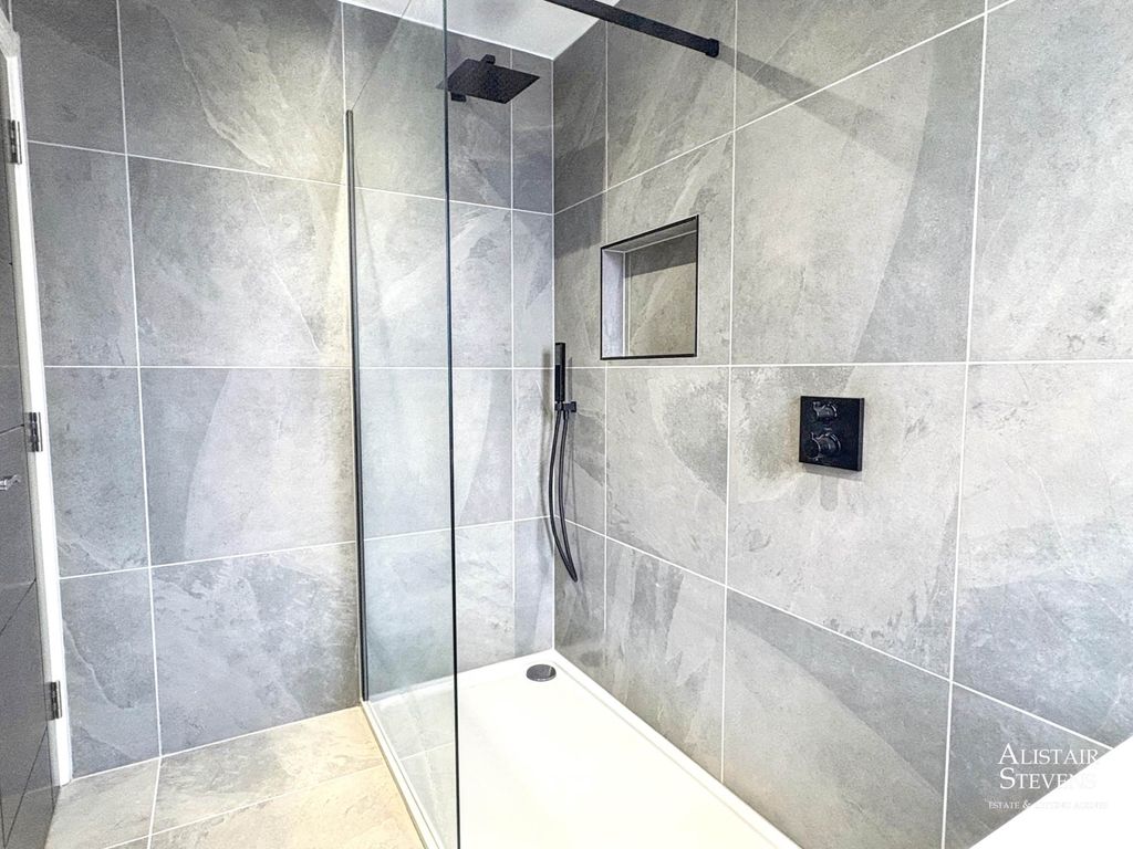Additional image 19 of 4 bed detached house for saleHunt Lane, Chadderton OL9