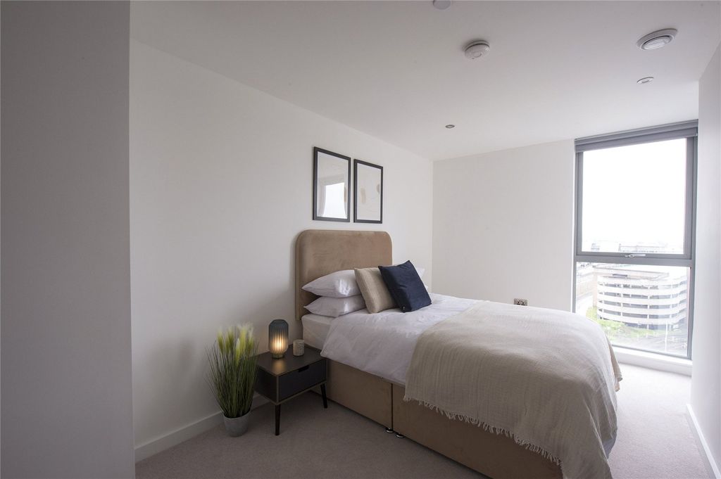 Property photo 3 of 10 Picture No. 16