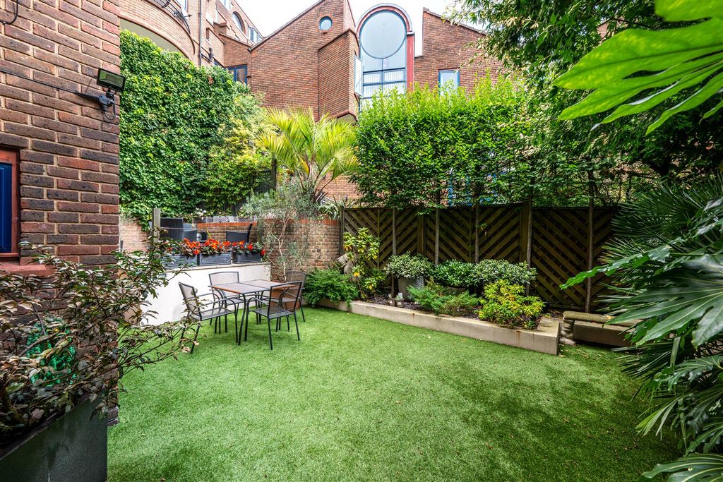 Property photo 2 of 9 Dsc_8969-Enhanced-Nr.Jpg