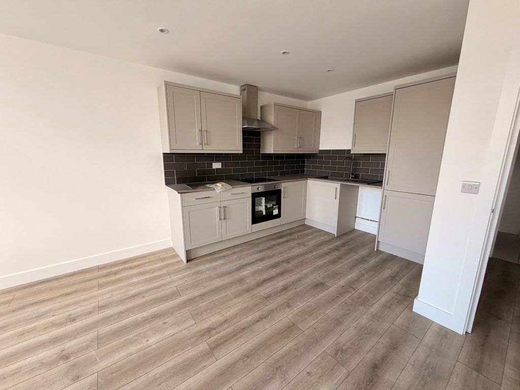 Property photo 2 of 3 Picture No. 02