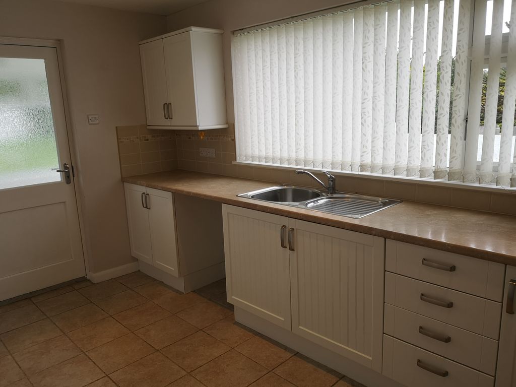 Property photo 3 of 25