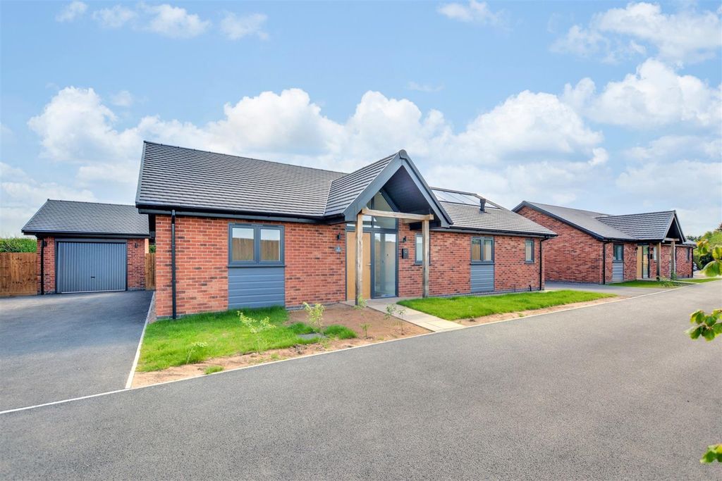 Property photo 1 of 22 Front_3.Jpeg