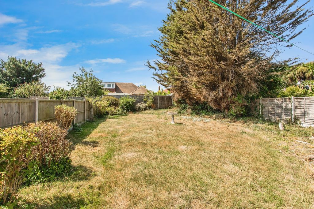 Property photo 2 of 16 Photo