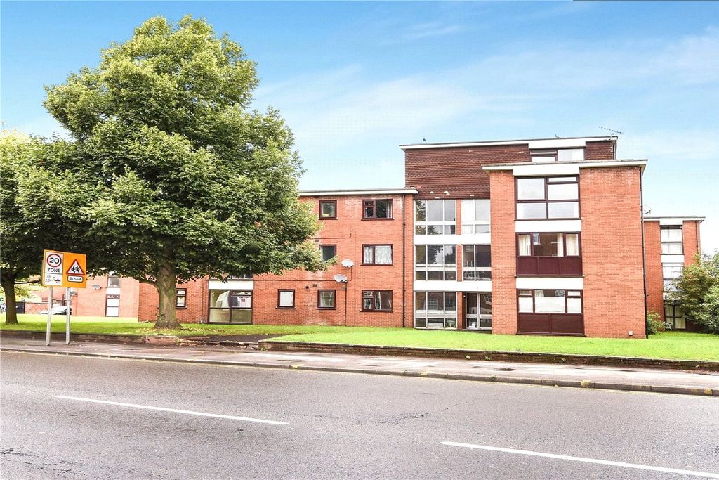 Property photo 1 of 8 Picture No. 25