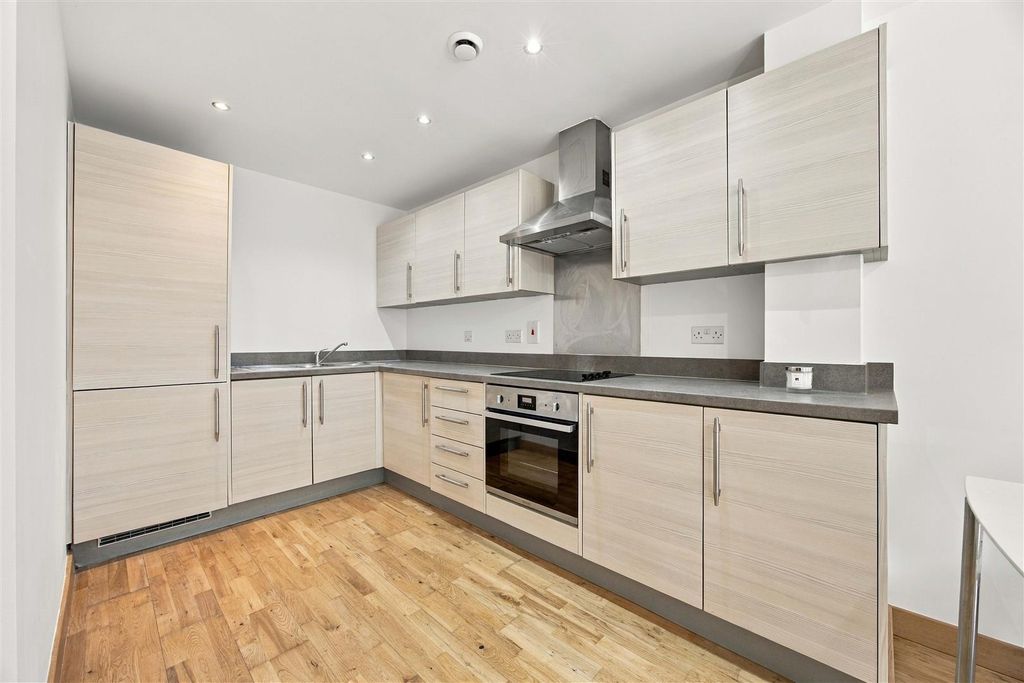 Property photo 2 of 13 Kitchen