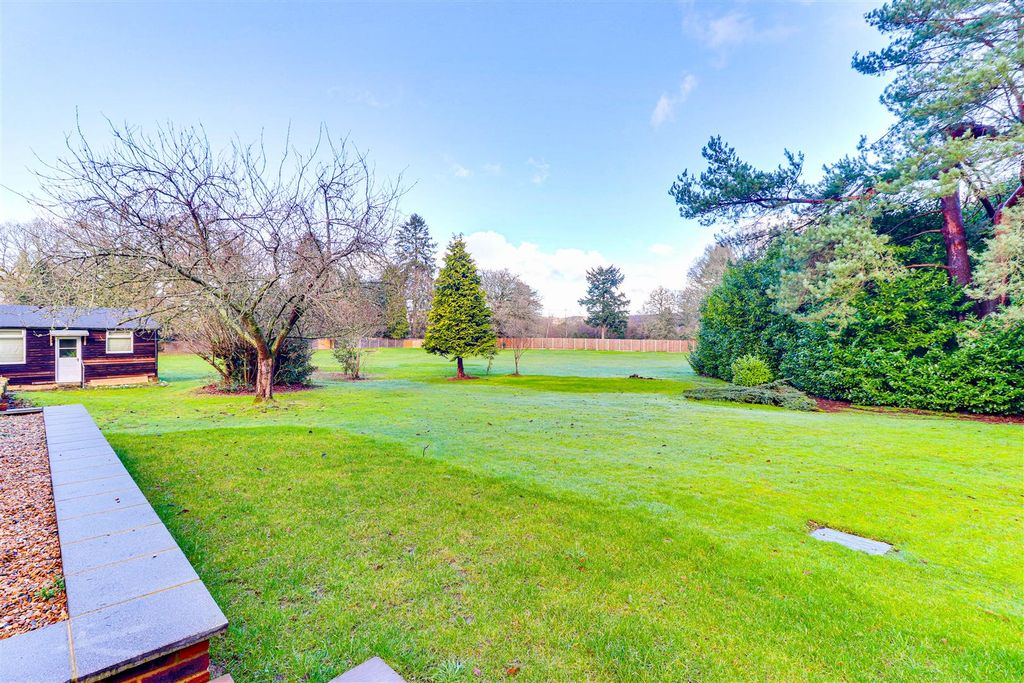 Property photo 2 of 53 16.Jpg