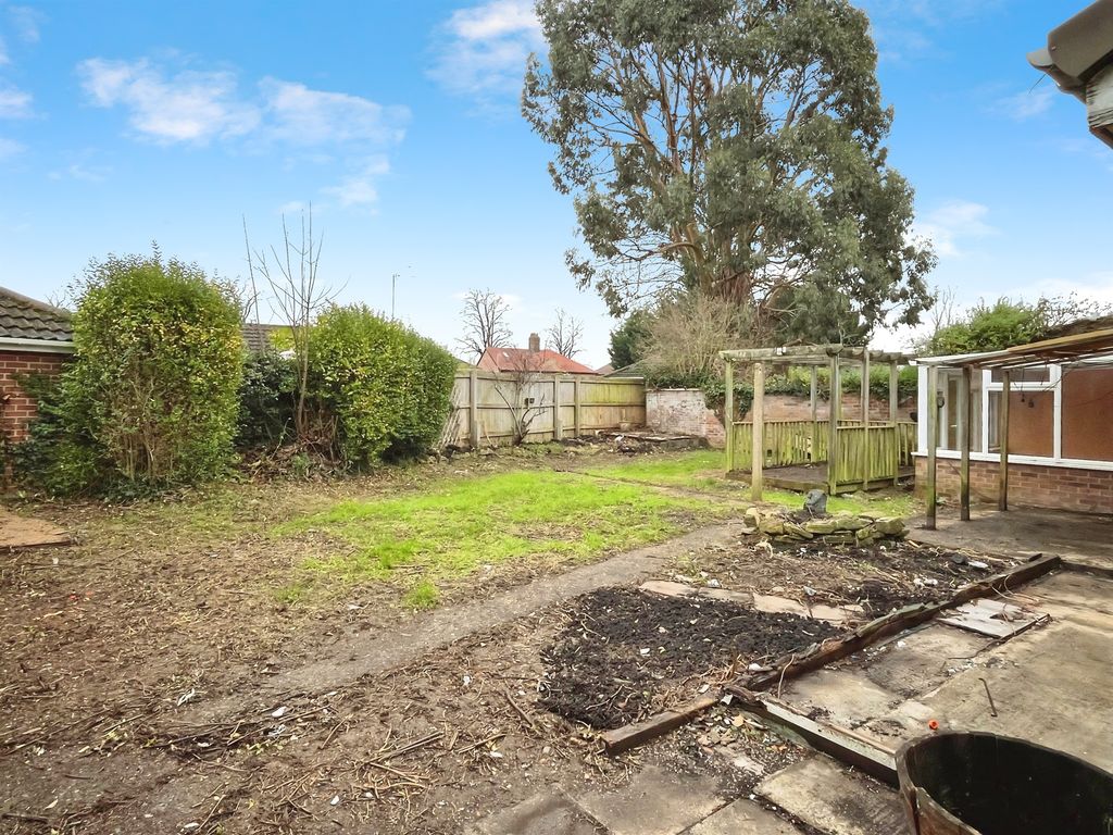 Property photo 2 of 14