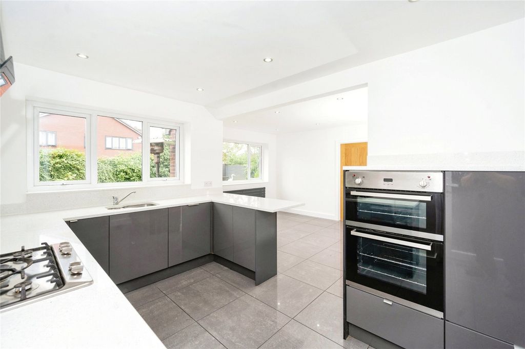 Property photo 2 of 26 Photography