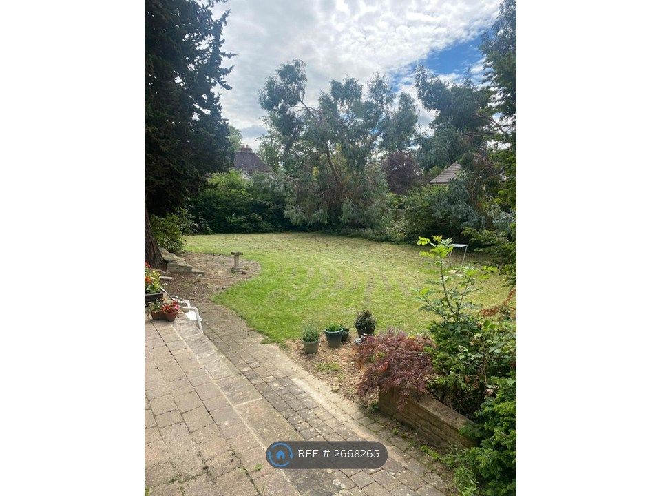 Property photo 3 of 7