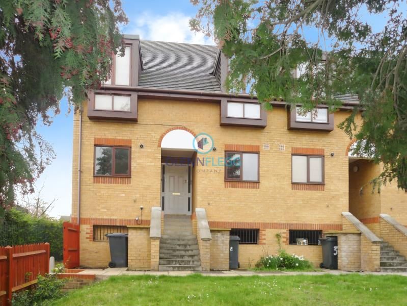 Property photo 1 of 12