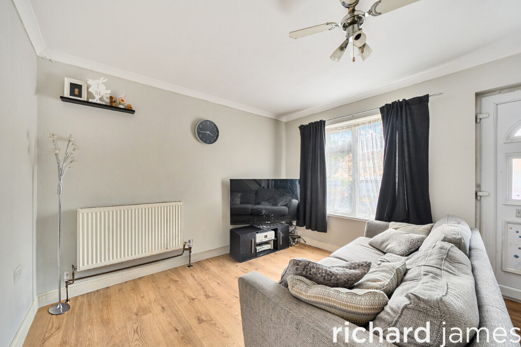 Property photo 2 of 12 6c54B84235574F318076B1cd19c30Ec7Portalsize