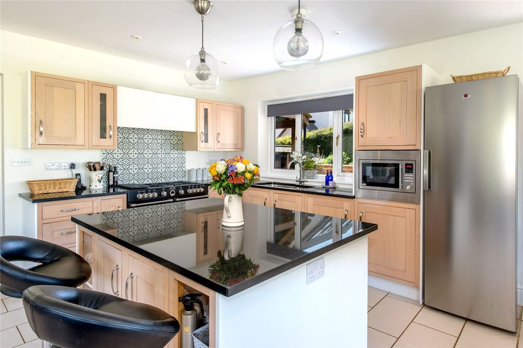 Property photo 3 of 31 Picture No. 83
