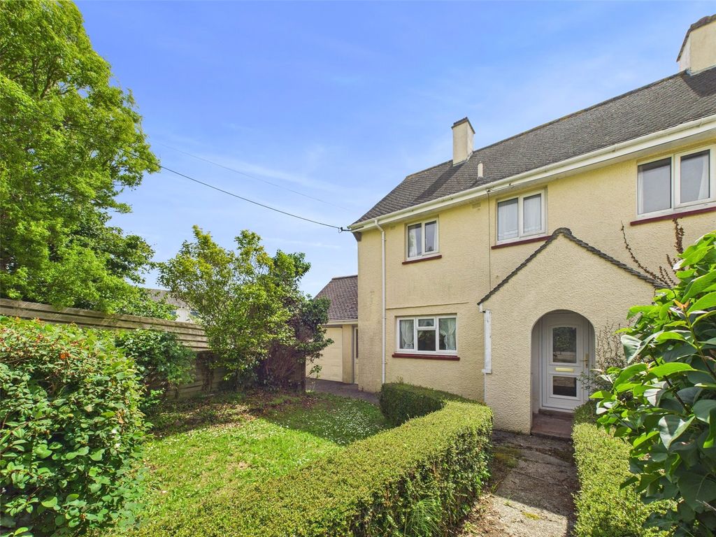 Property photo 1 of 19 Picture No. 04