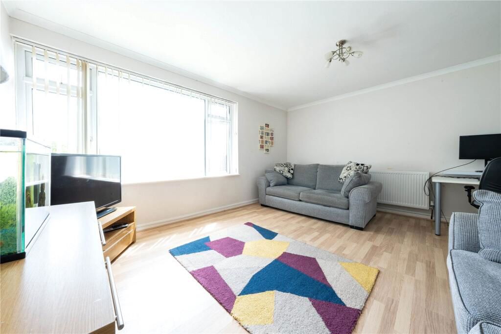 Property photo 3 of 9