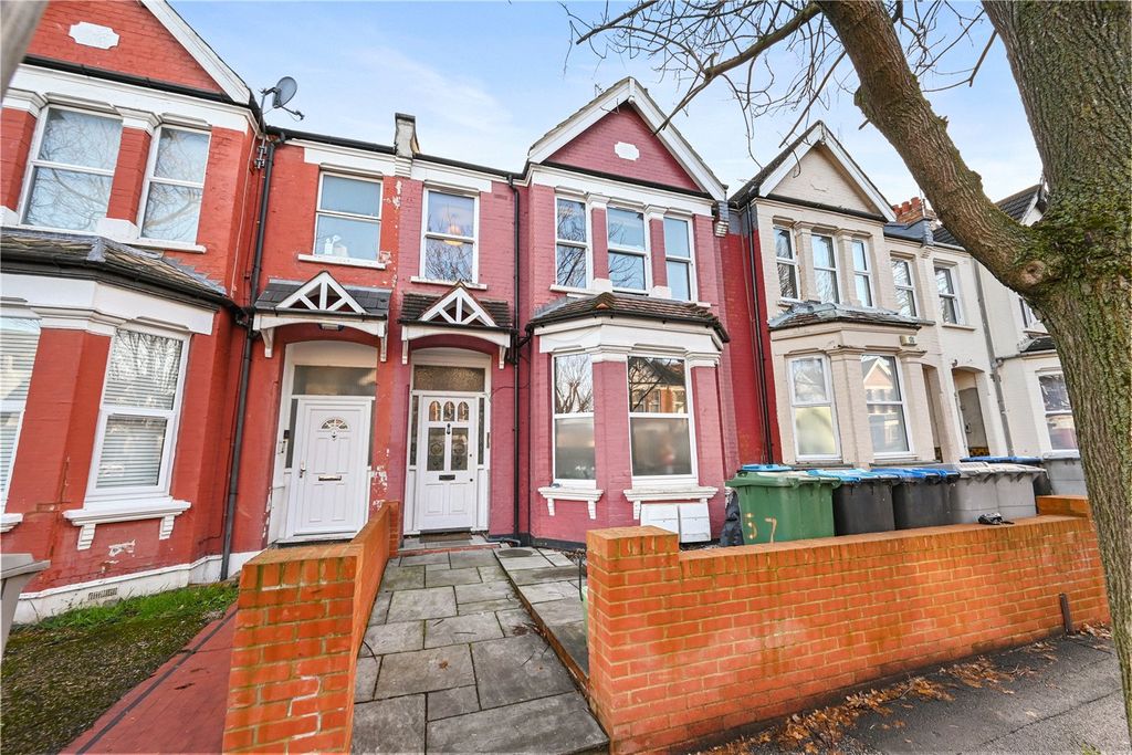 Property photo 2 of 8 Picture No. 16